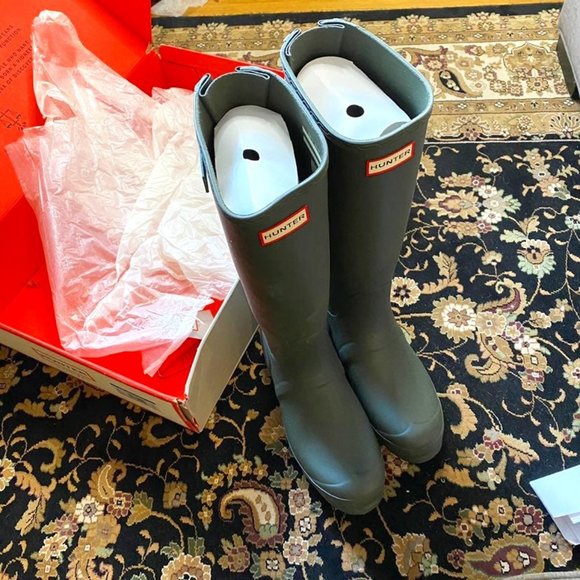 Hunter Shoes - New Hunter boots size - 11